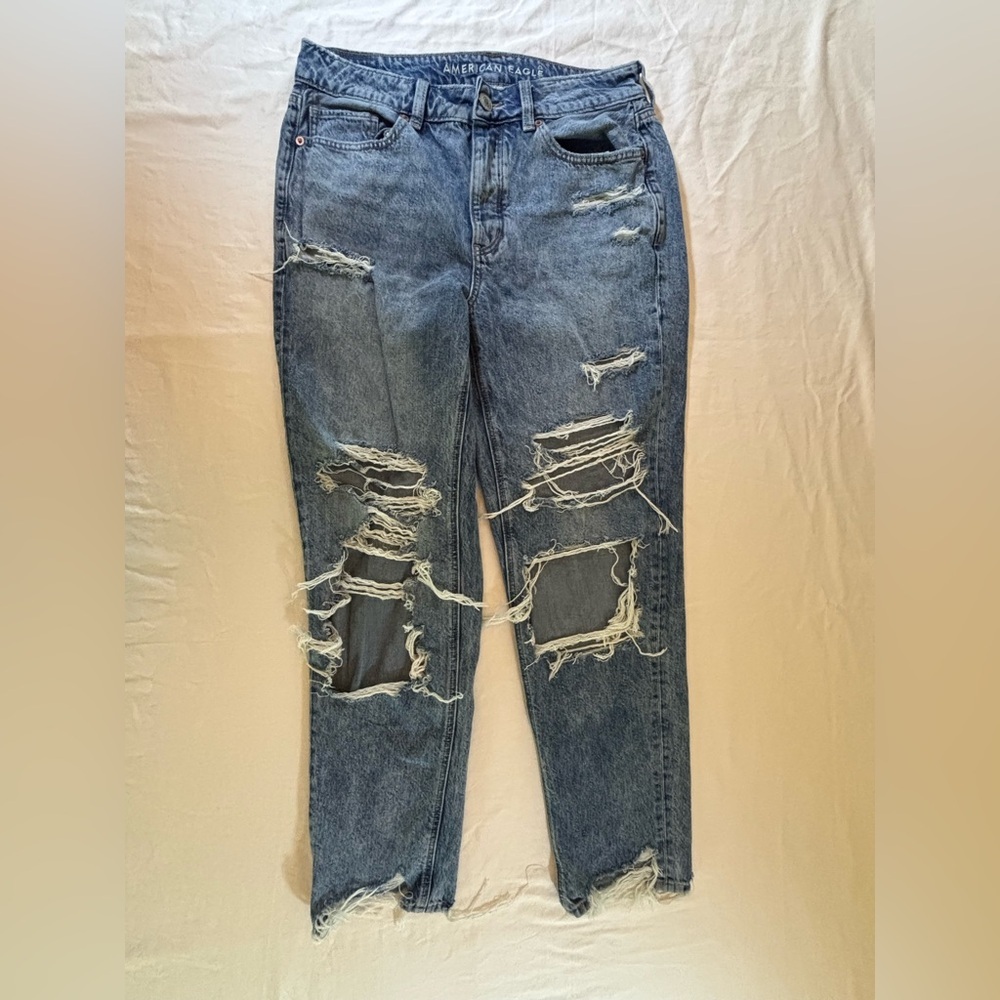 American Eagle Tomgirl Ripped Distressed Jeans Women’s 8 Long Blue High Rise